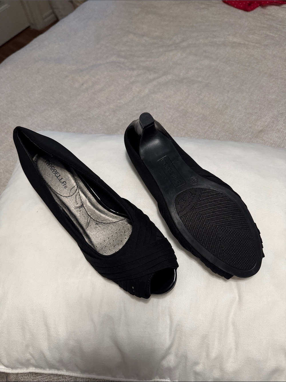 AEROSOLES Black Peep-Toe Low Heel Flats